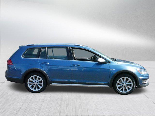 used 2017 Volkswagen Golf Alltrack car, priced at $19,975