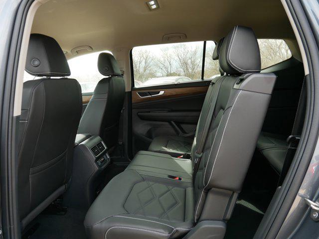 new 2025 Volkswagen Atlas car, priced at $42,130