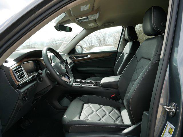 new 2025 Volkswagen Atlas car, priced at $42,130