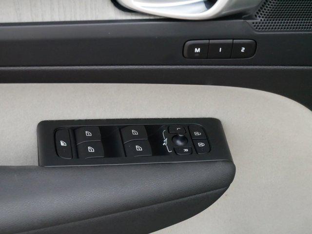 used 2023 Volvo XC40 car, priced at $35,975