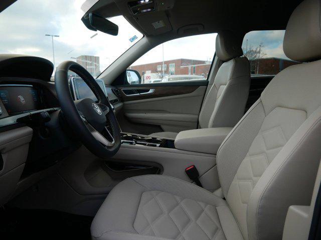 new 2025 Volkswagen Atlas car, priced at $45,116
