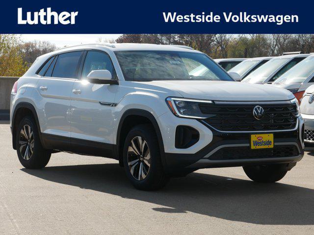 new 2026 Volkswagen Atlas Cross Sport car, priced at $42,354