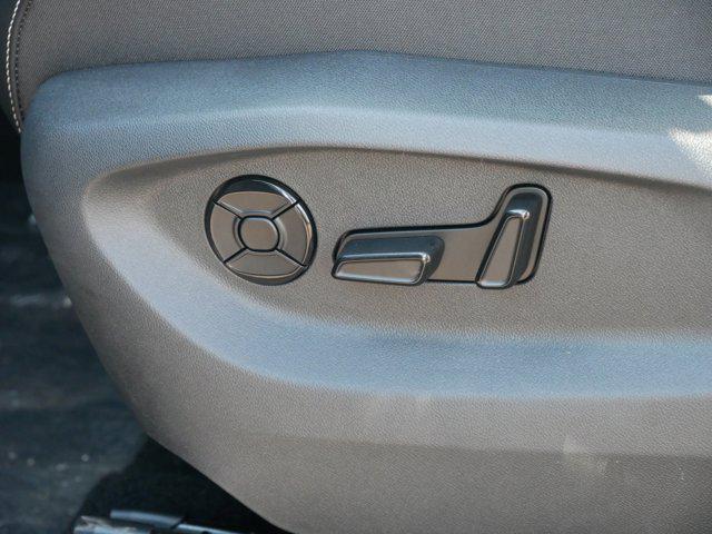 new 2025 Volkswagen Tiguan car, priced at $35,204