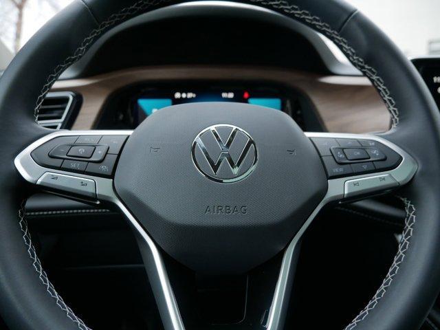 new 2024 Volkswagen Atlas car, priced at $44,431