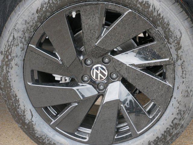 new 2025 Volkswagen Atlas Cross Sport car, priced at $42,989