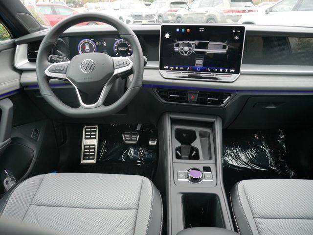 new 2025 Volkswagen Tiguan car, priced at $38,843