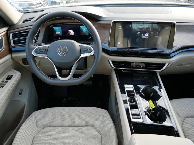new 2024 Volkswagen Atlas car, priced at $43,381