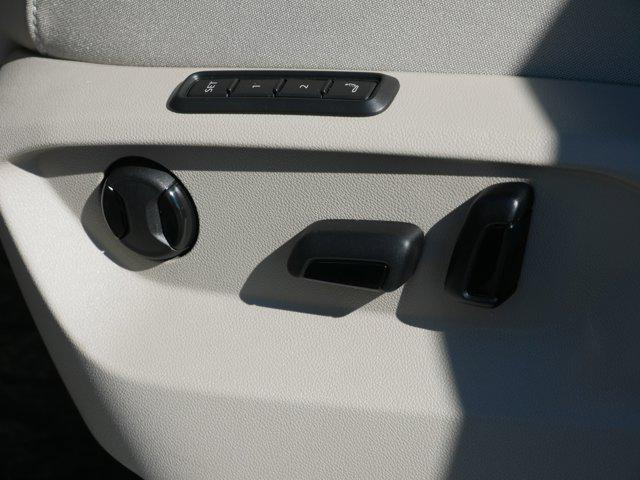 new 2025 Volkswagen Atlas car, priced at $51,149