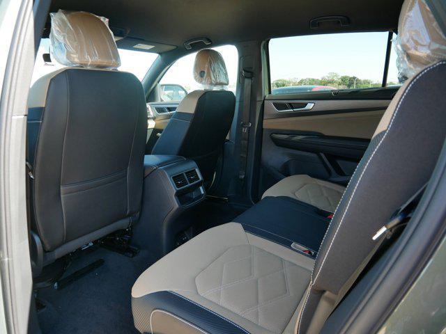 new 2026 Volkswagen Atlas Cross Sport car, priced at $47,389