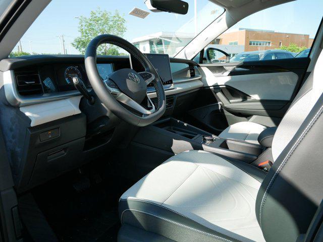 new 2025 Volkswagen Tiguan car, priced at $33,814