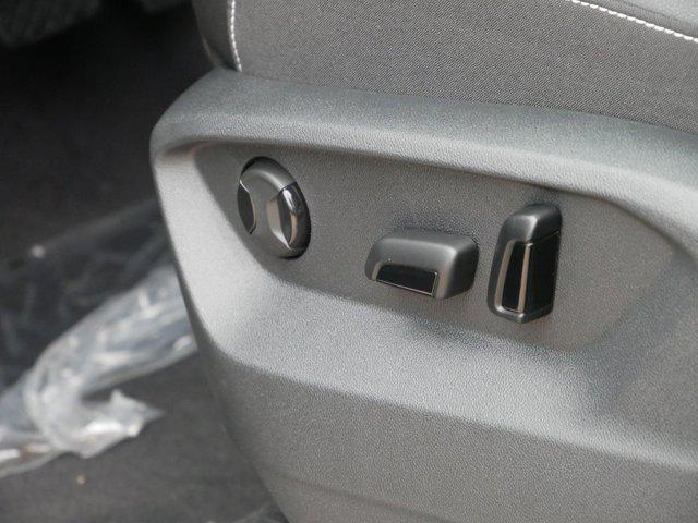 new 2026 Volkswagen Atlas car, priced at $48,829