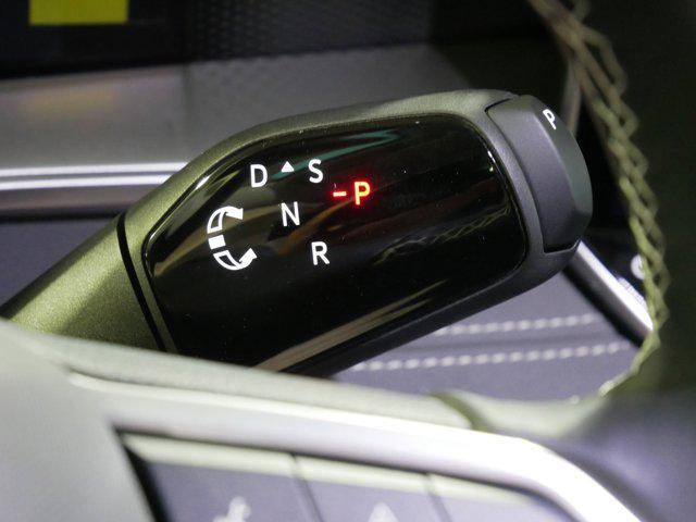 new 2025 Volkswagen Tiguan car, priced at $34,458