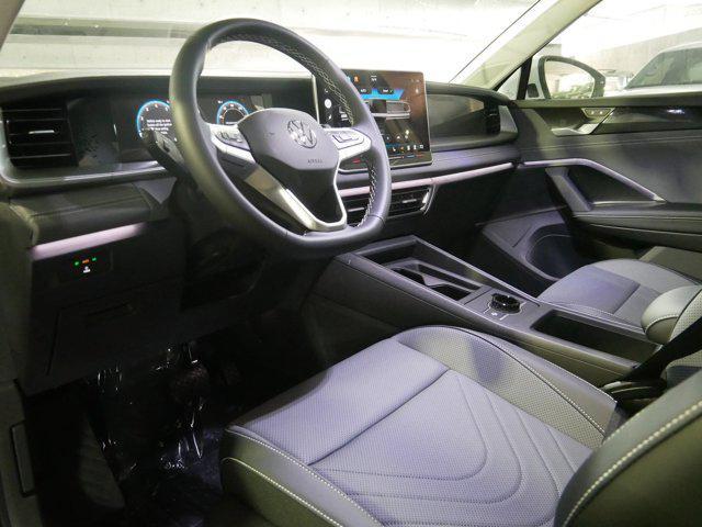new 2025 Volkswagen Tiguan car, priced at $34,458
