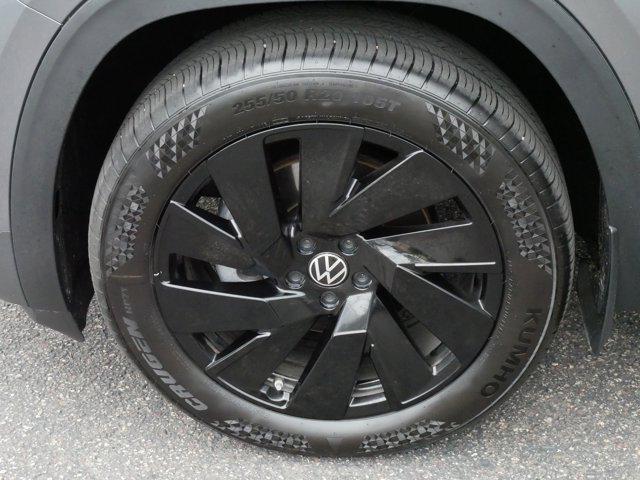 used 2024 Volkswagen Atlas car, priced at $37,975