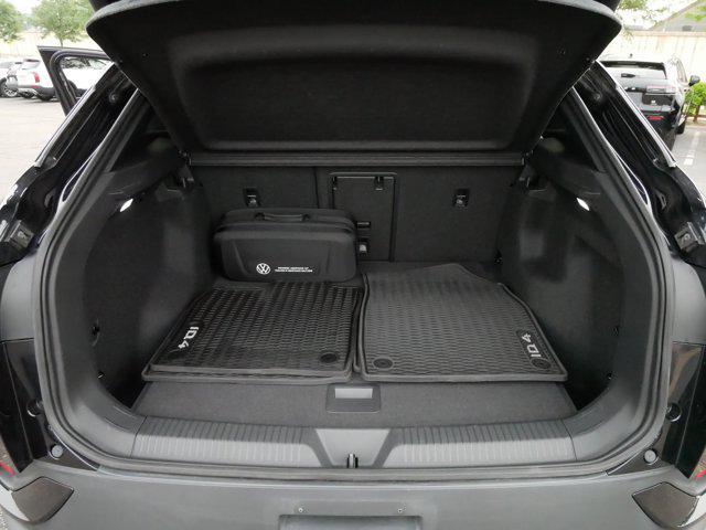 used 2023 Volkswagen ID.4 car, priced at $28,975