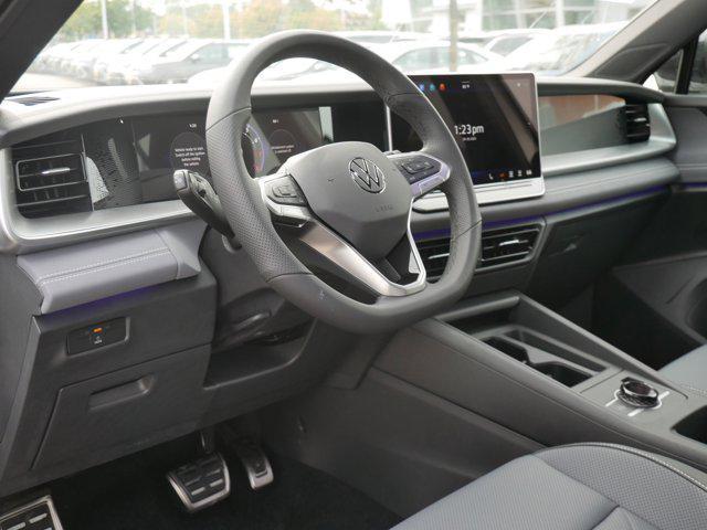 new 2025 Volkswagen Tiguan car, priced at $39,351