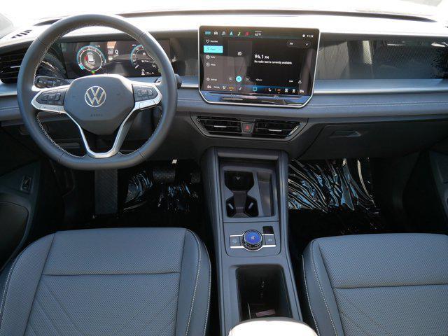 new 2025 Volkswagen Tiguan car, priced at $35,949