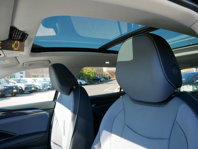 new 2025 Volkswagen Tiguan car, priced at $35,949