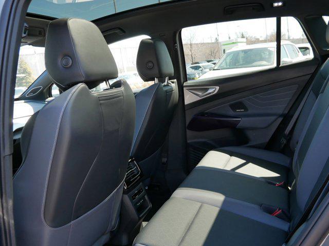 new 2025 Volkswagen ID.4 car, priced at $52,033