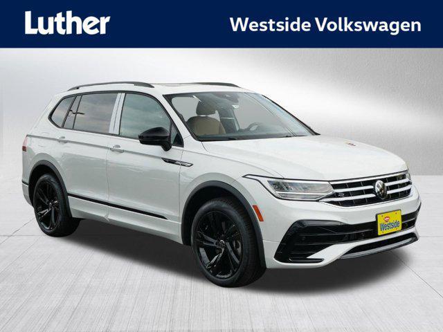 new 2024 Volkswagen Tiguan car, priced at $33,698