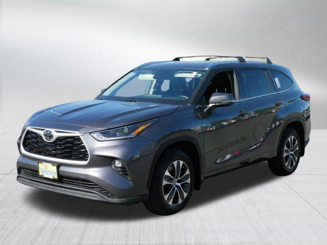 used 2021 Toyota Highlander car, priced at $34,973