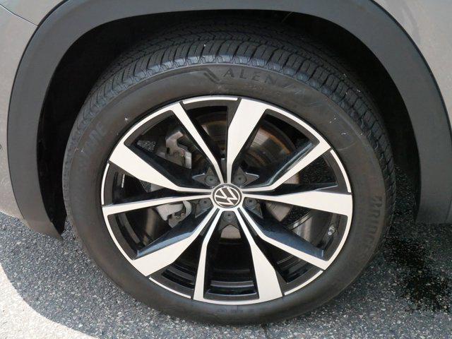 used 2024 Volkswagen Atlas car, priced at $45,975