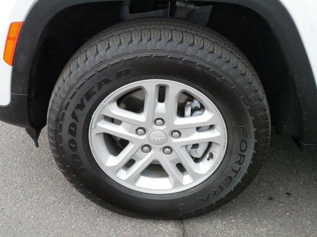 used 2024 Jeep Grand Cherokee car, priced at $32,975