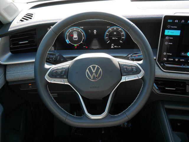 new 2025 Volkswagen Tiguan car, priced at $32,159