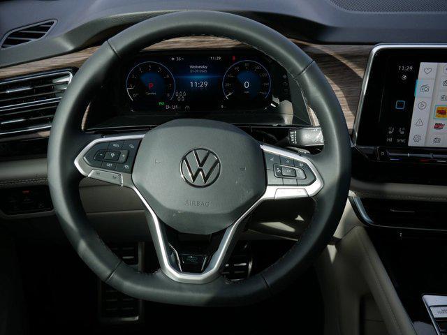 new 2025 Volkswagen Atlas car, priced at $54,479
