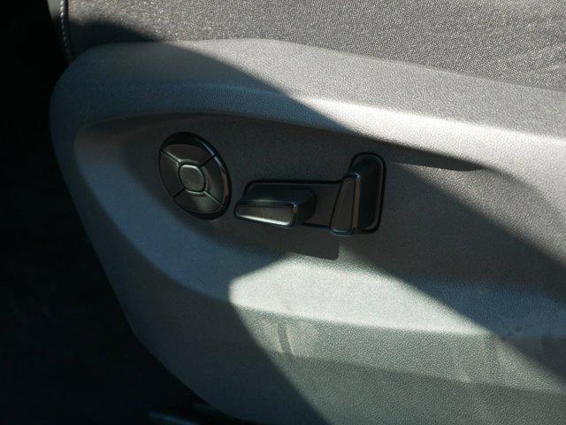 new 2025 Volkswagen Tiguan car, priced at $38,189