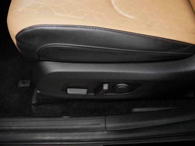 used 2024 Kia Carnival car, priced at $31,975