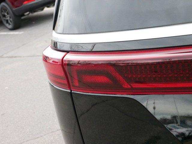 used 2024 Kia Carnival car, priced at $31,975