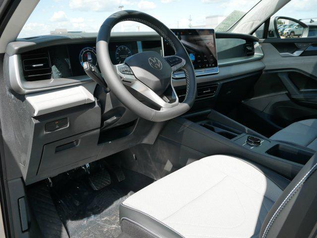 new 2025 Volkswagen Tiguan car, priced at $34,564