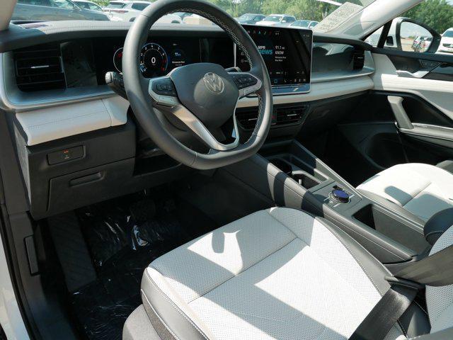 new 2025 Volkswagen Tiguan car, priced at $35,564
