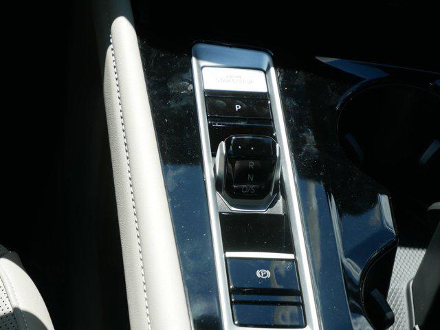 new 2025 Volkswagen Atlas car, priced at $45,949