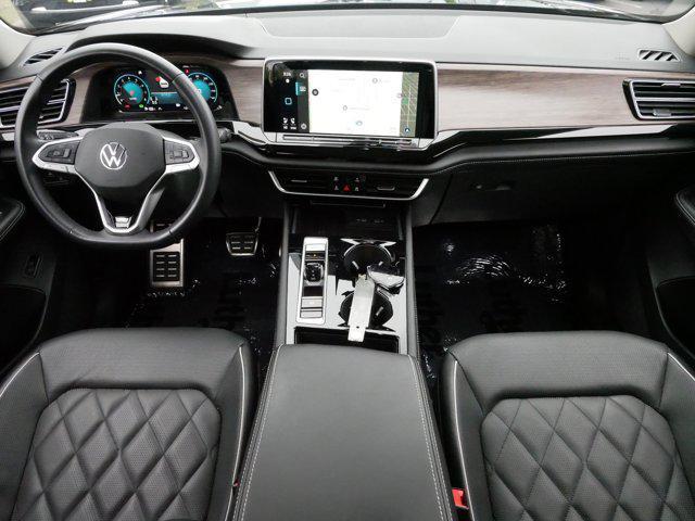 used 2025 Volkswagen Atlas car, priced at $46,475