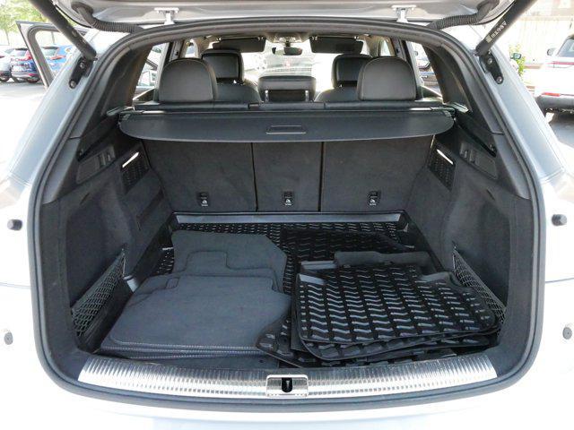 used 2022 Audi SQ5 car, priced at $43,975
