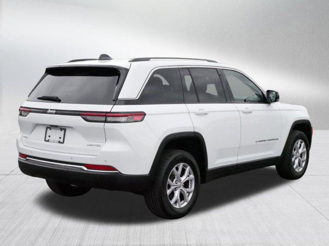 used 2022 Jeep Grand Cherokee car, priced at $29,975