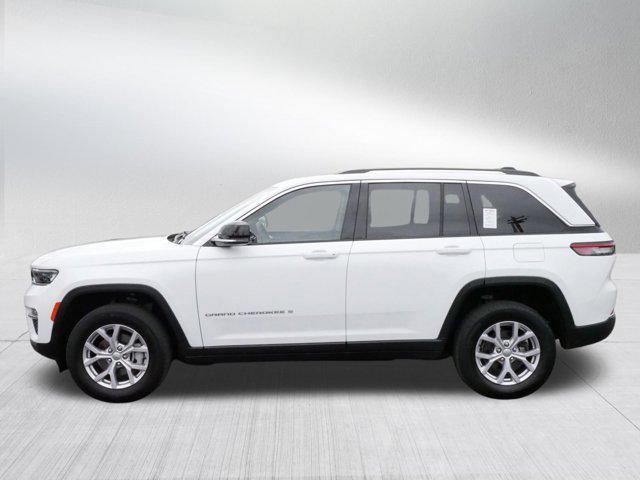 used 2022 Jeep Grand Cherokee car, priced at $29,975