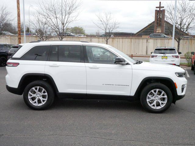 used 2022 Jeep Grand Cherokee car, priced at $33,975
