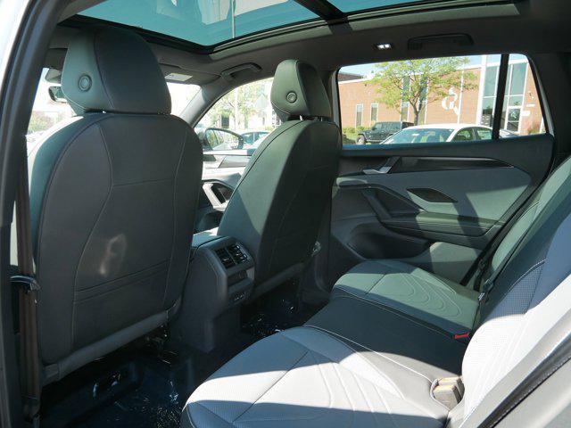 new 2025 Volkswagen Tiguan car, priced at $38,189