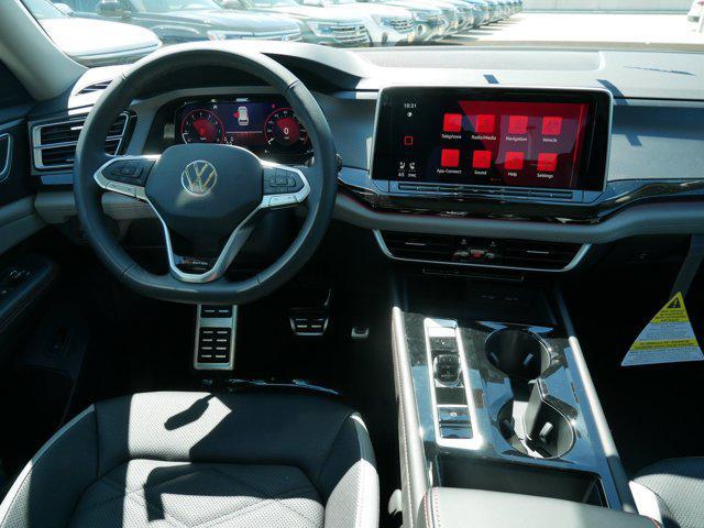 new 2025 Volkswagen Atlas car, priced at $45,552