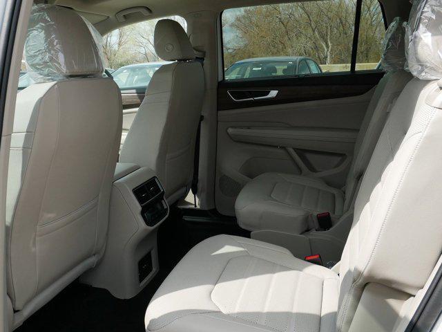 new 2025 Volkswagen Atlas car, priced at $49,571