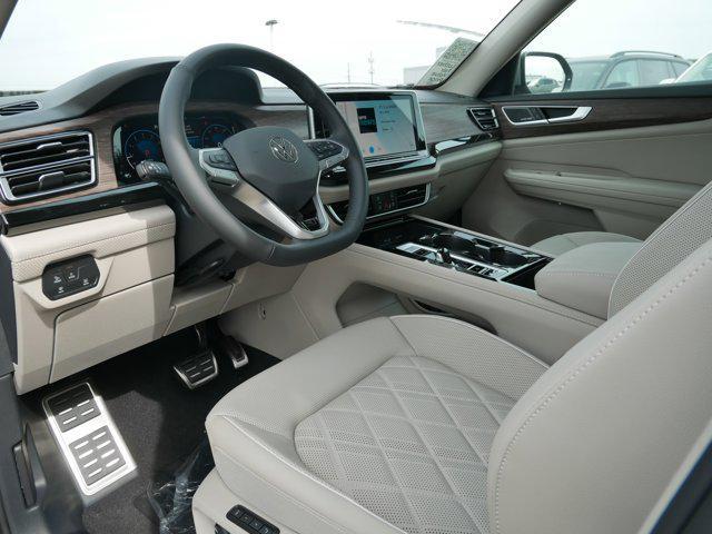 new 2025 Volkswagen Atlas car, priced at $41,620