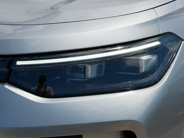 new 2025 Volkswagen Tiguan car, priced at $33,813