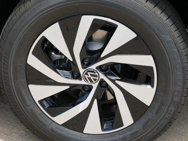 new 2025 Volkswagen Tiguan car, priced at $33,063