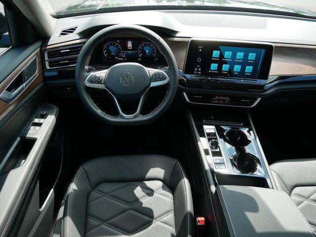 new 2025 Volkswagen Atlas car, priced at $42,318