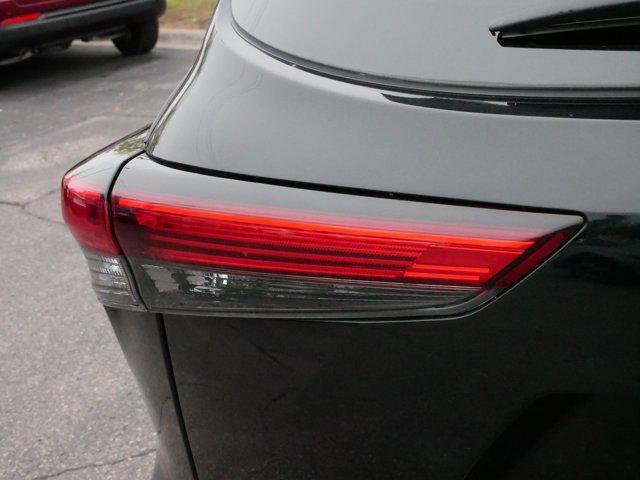 used 2021 Toyota Highlander car, priced at $37,975