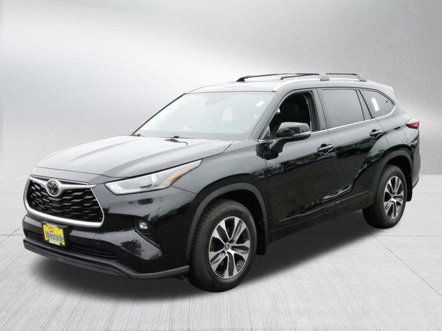 used 2021 Toyota Highlander car, priced at $37,975