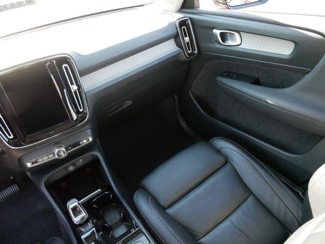 used 2024 Volvo XC40 car, priced at $31,975